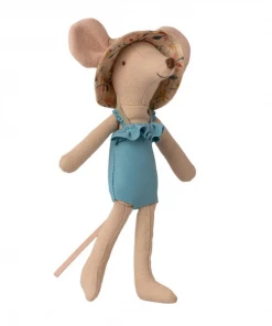 Maileg Mum Mouse In Beach Cabin