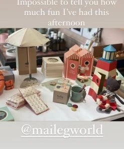 Maileg Beach Collection Sauveteur Tower With Cat Mice