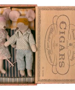 Maileg Mum and Dad Mice in Cigar Box