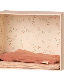 Maileg Baby Room Set with Micro Bunny - Rose Pink